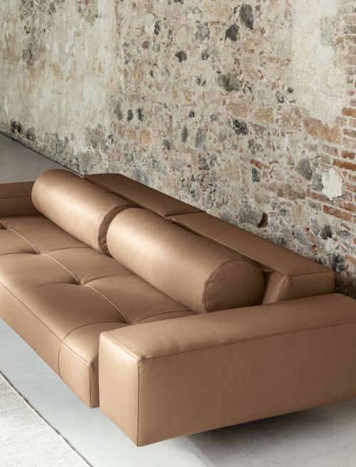 Kite Sofa