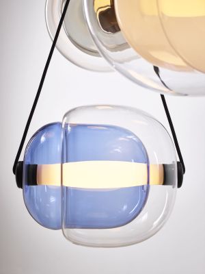 Capsula