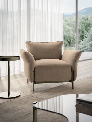 Victor Armchair