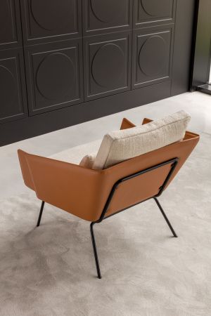 Blade armchair