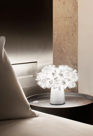 Clizia Mama Non Mama Table