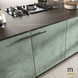 Колекция College