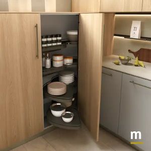 Колекция College