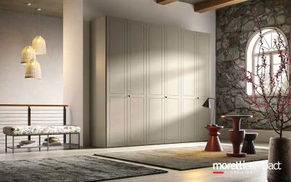 B369 by Moretti