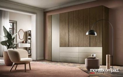 B367 by Moretti