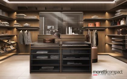 I725 by Moretti