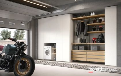 V326 by Moretti