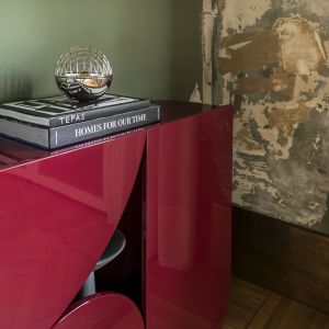 Shape Console by Mogg