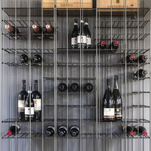 Metrica wine by Mogg