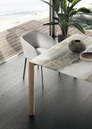 Correr Slim Table