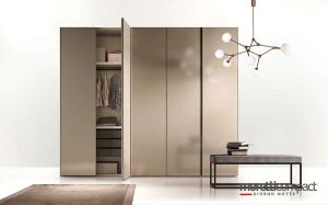 B374 by Moretti